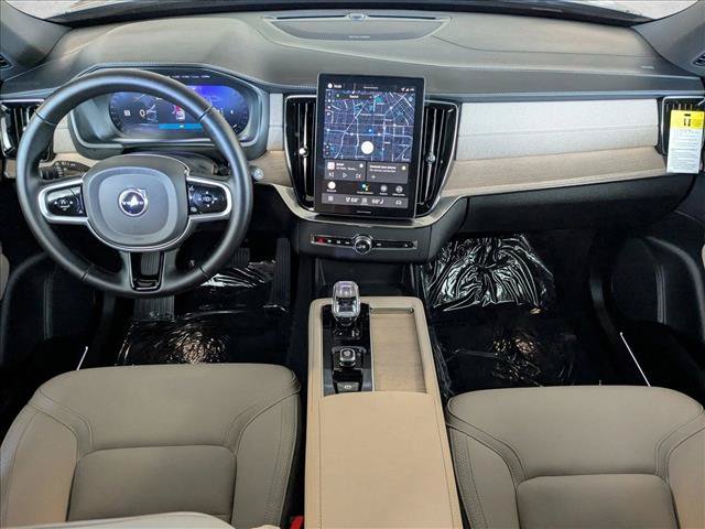 Certified 2026 Volvo XC90 B6 Plus w/ Protection Package AWD/4WD image 18