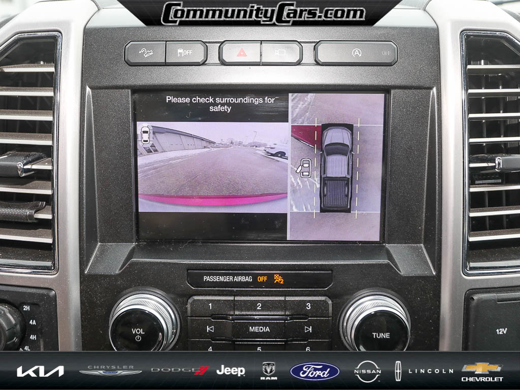 Used 2019 Ford F150 Platinum w/ Equipment Group 701A Luxury image 19