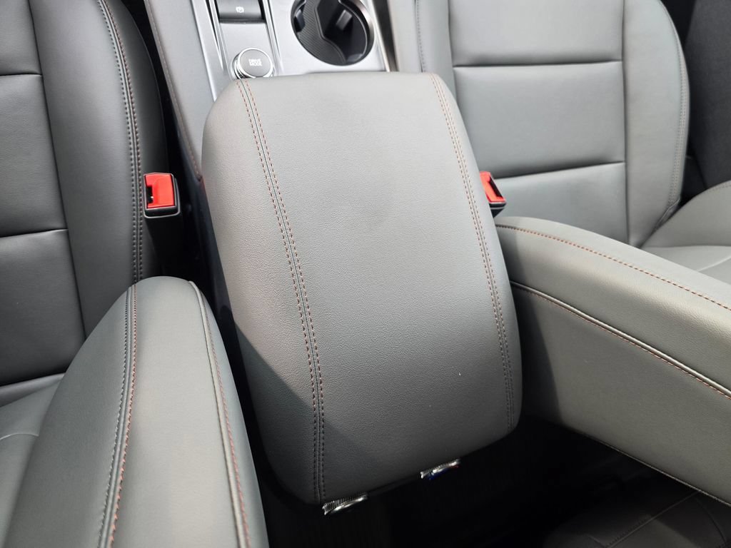 New 2026 Ford Explorer Active w/ Active Comfort Package AWD/4WD image 27