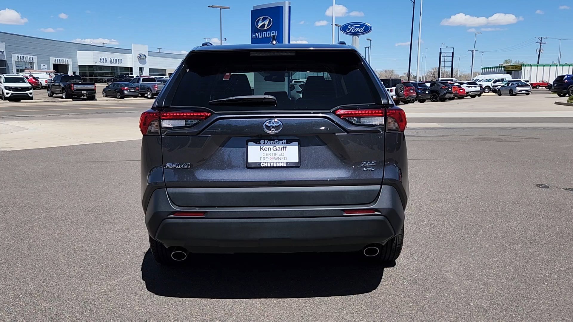 Used 2024 Toyota RAV4 XLE AWD/4WD image 20