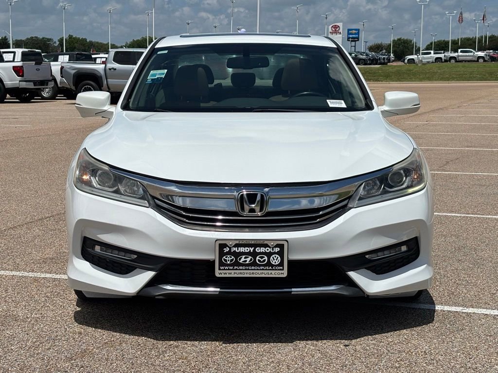 Used 2017 Honda Accord EX-L image 3