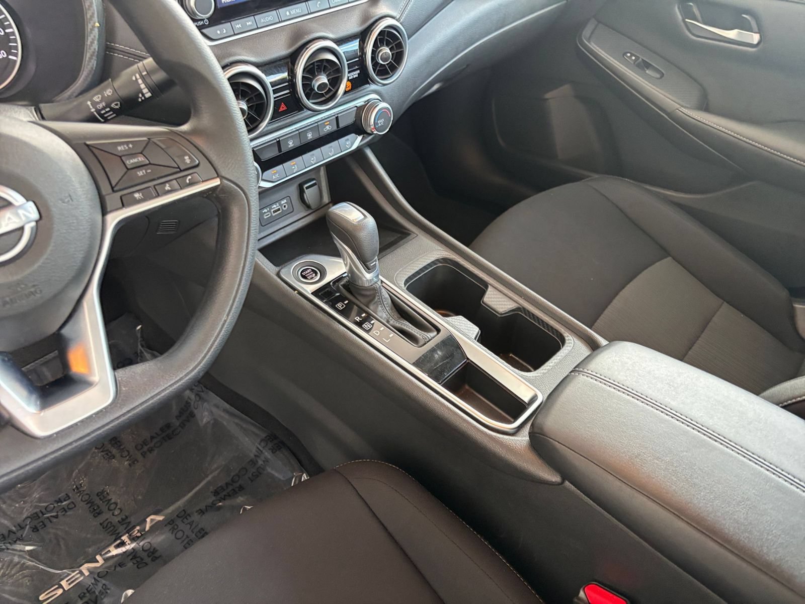 Used 2025 Nissan Sentra SV FWD image 38