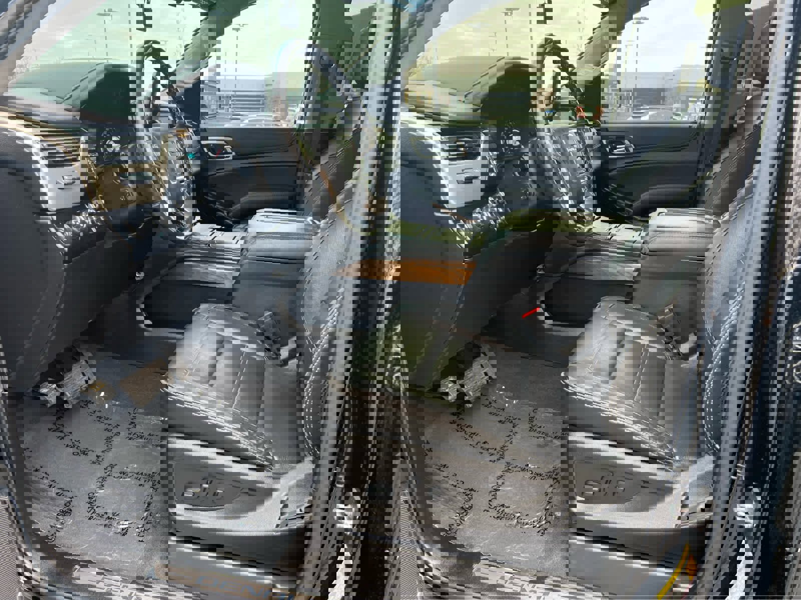 Used 2019 GMC Yukon Denali w/ Denali Ultimate Package image 29