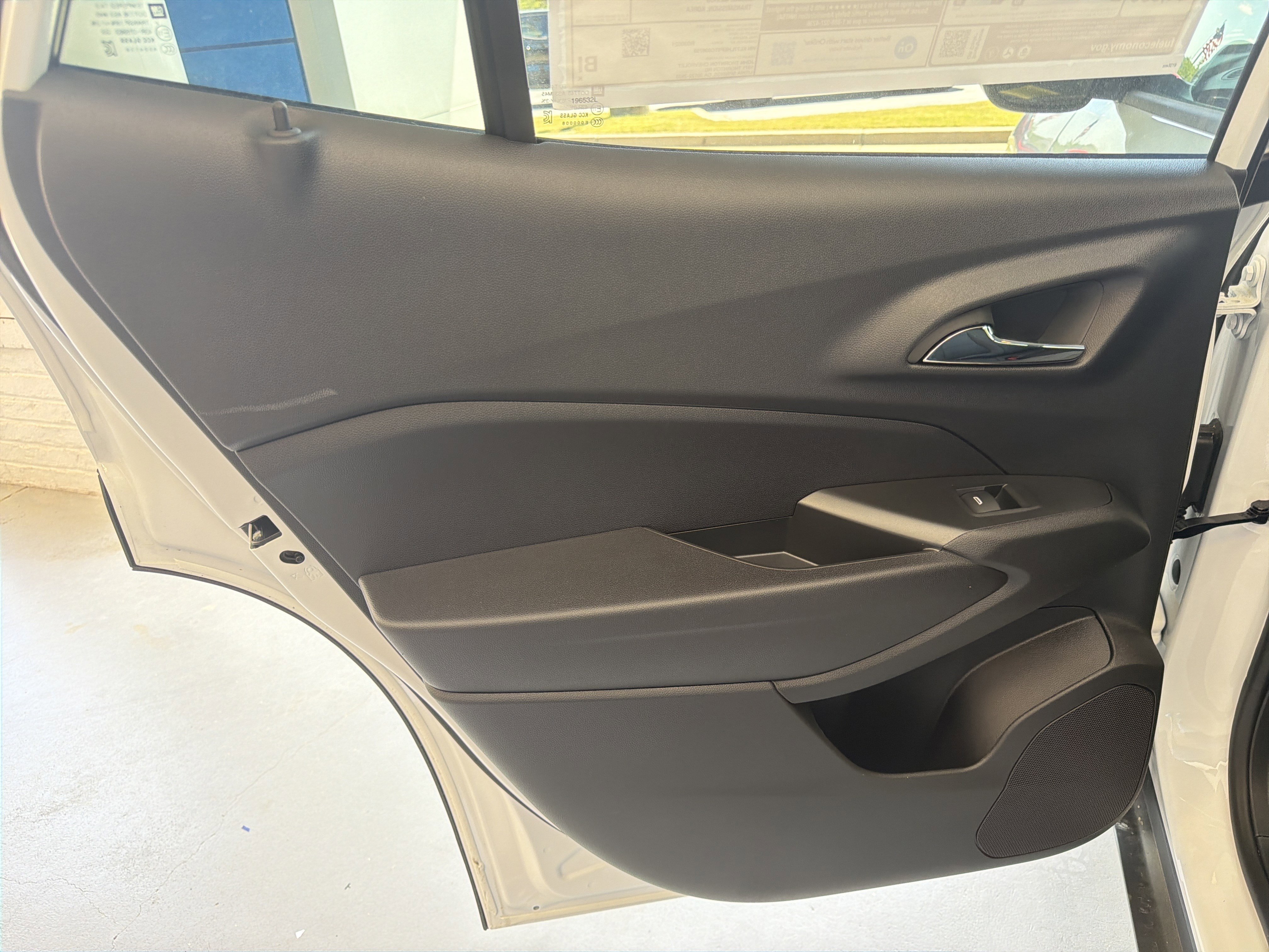 New 2026 Chevrolet Trax LT w/ Driver Confidence Package image 21