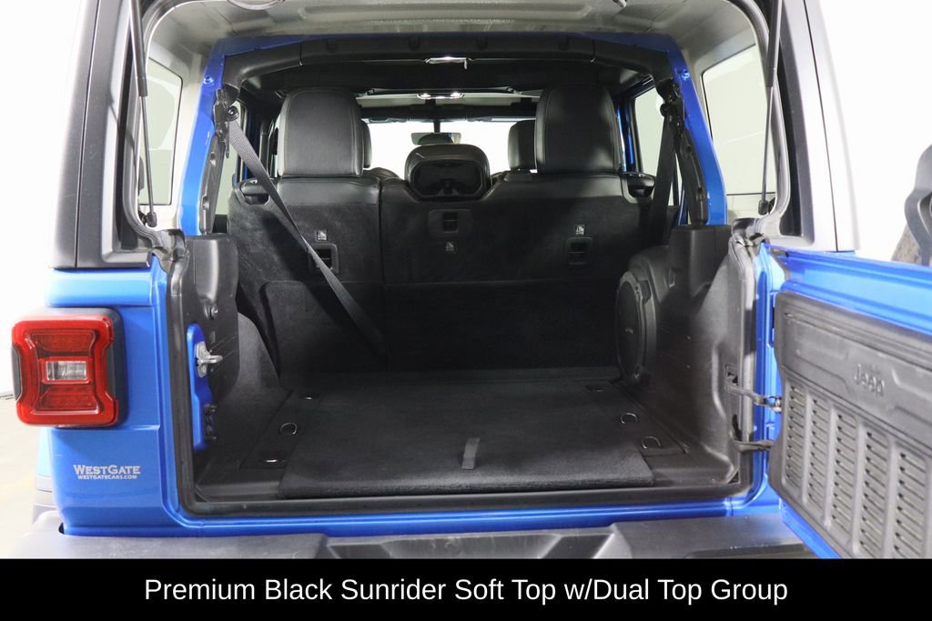 Used 2022 Jeep Wrangler Unlimited Sahara w/ Dual Top Group image 18