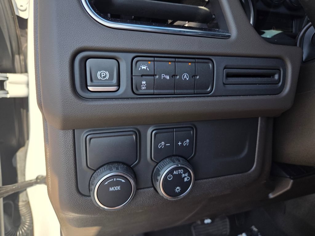 Used 2024 Chevrolet Tahoe LS w/ Driver Alert Package RWD image 22