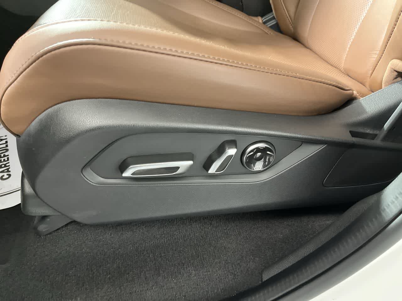 Certified 2024 Acura MDX SH-AWD w/ Technology Package image 14