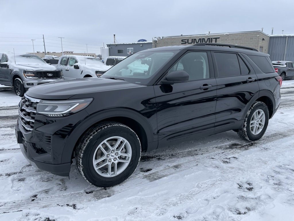 New 2026 Ford Explorer Active image 6