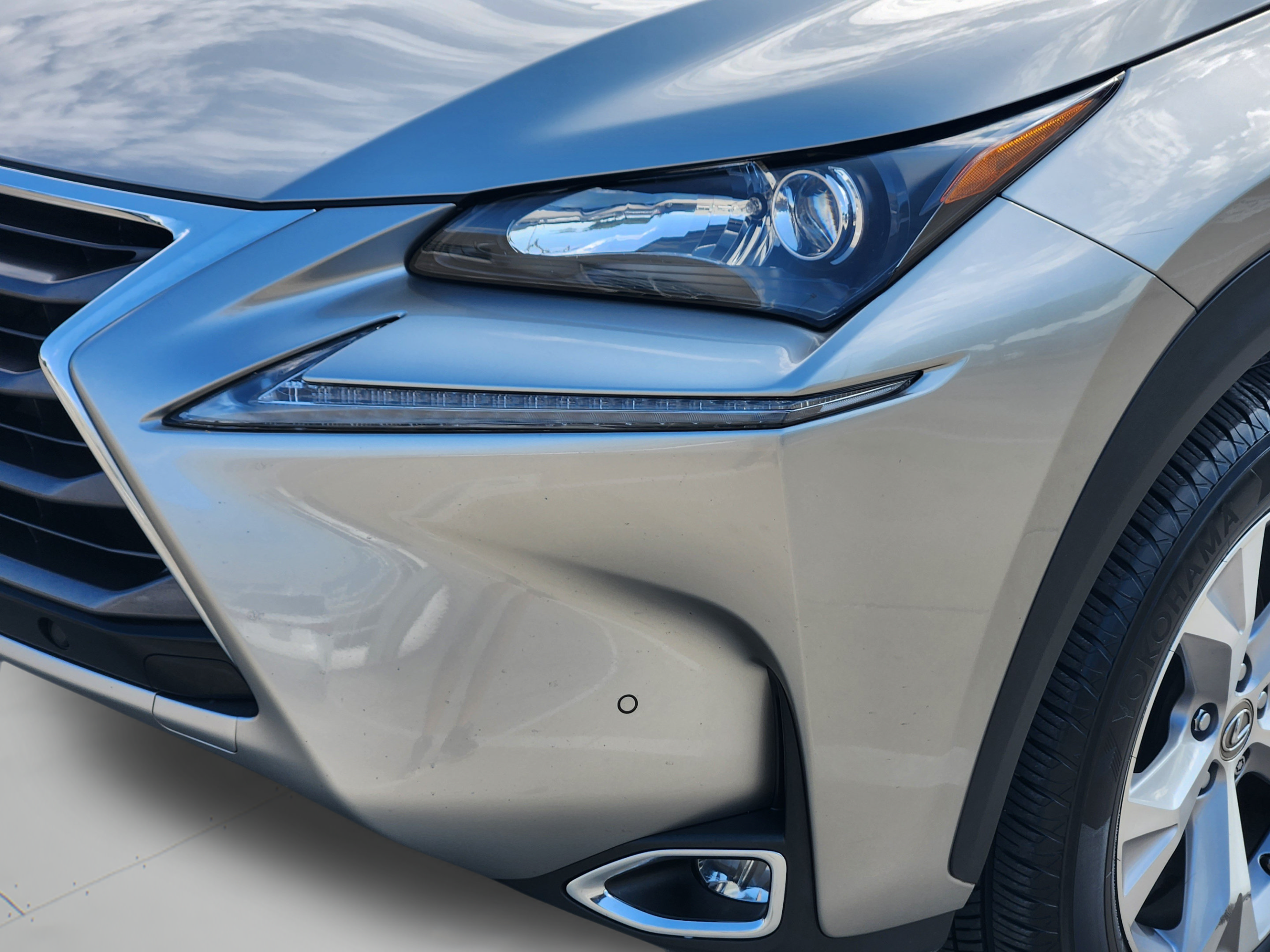 Used 2017 Lexus NX 200t AWD w/ Premium Package image 39