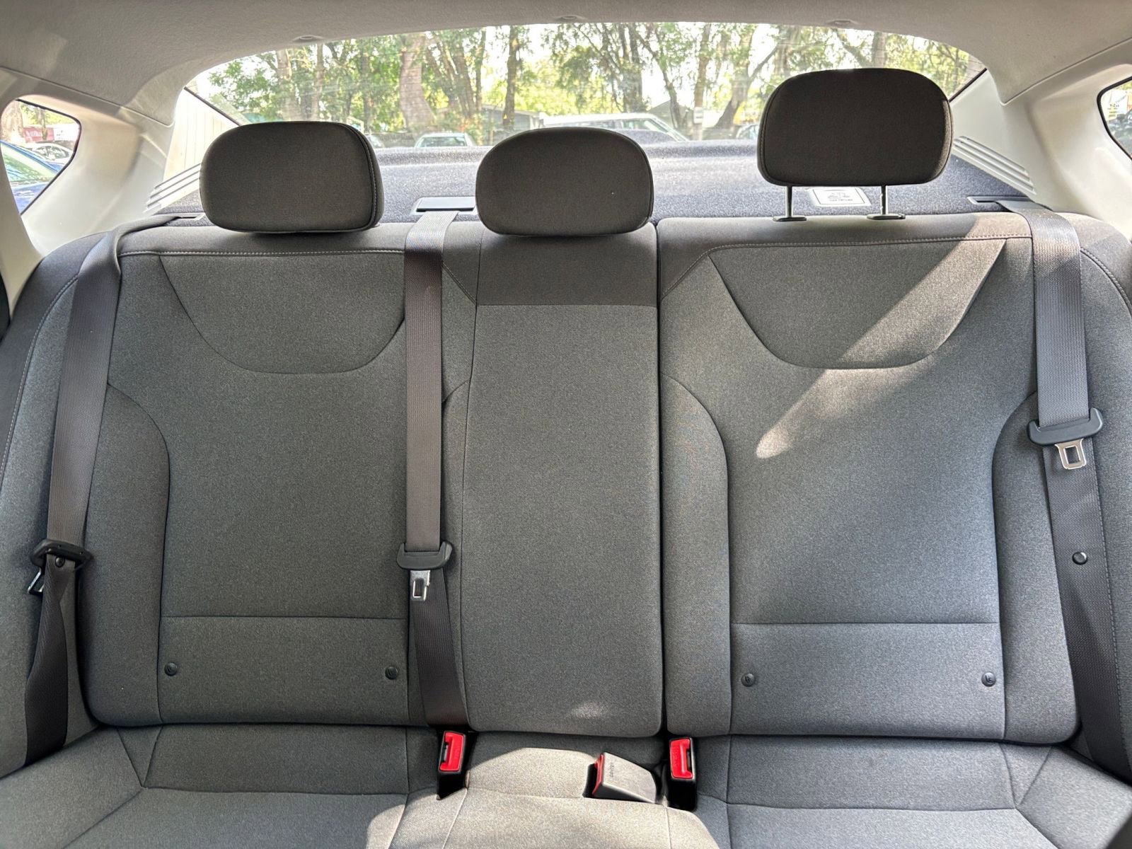 Used 2025 Kia K4 FWD image 37