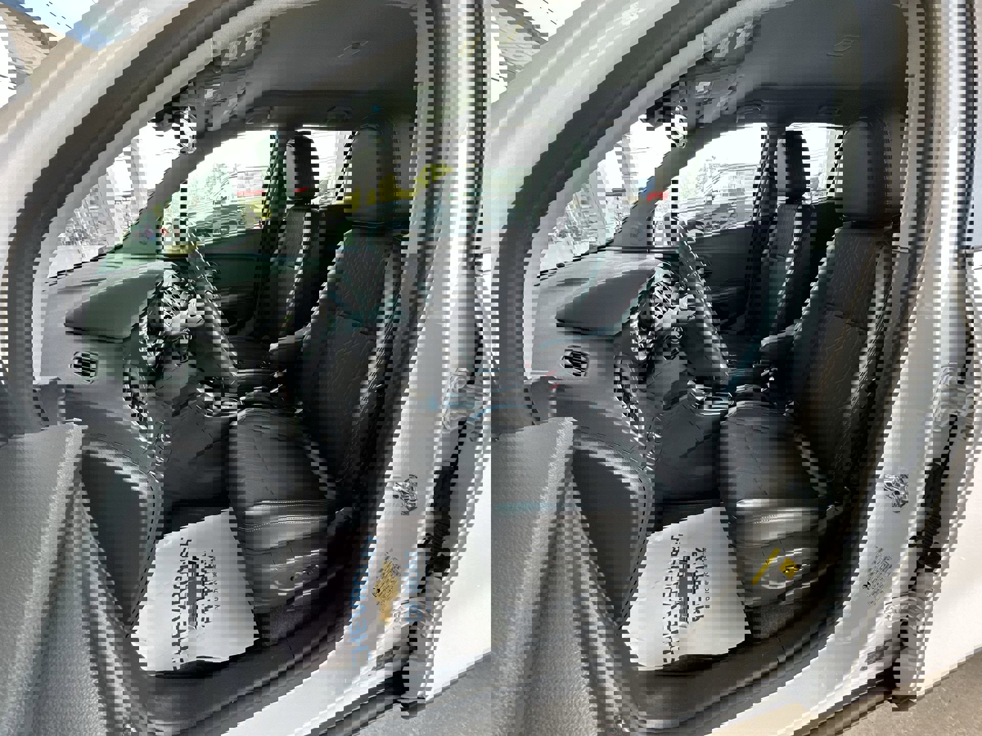 Used 2020 Chevrolet Trax LT w/ LT Convenience Package FWD image 18