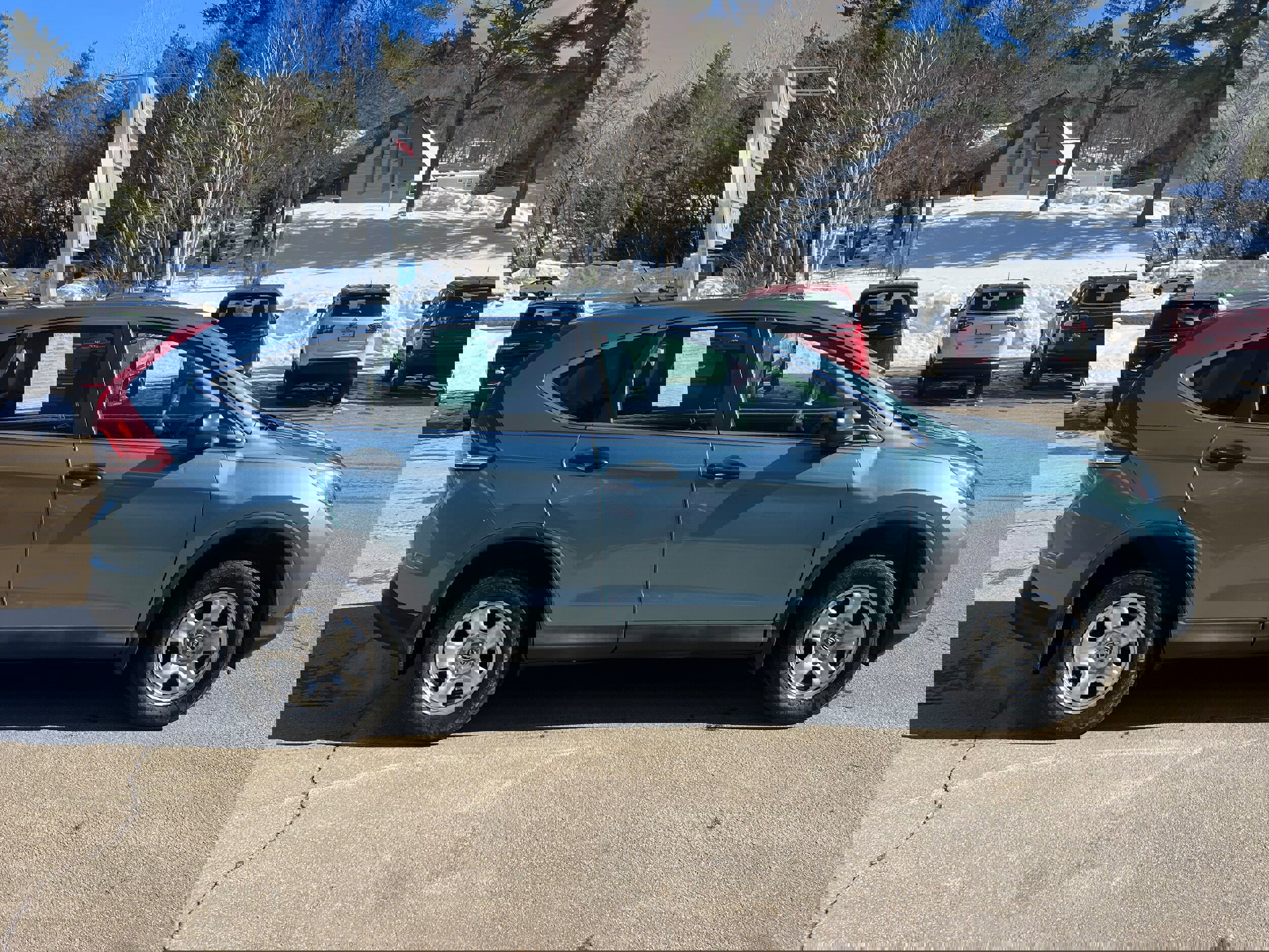 Used 2014 Honda CR-V LX image 4