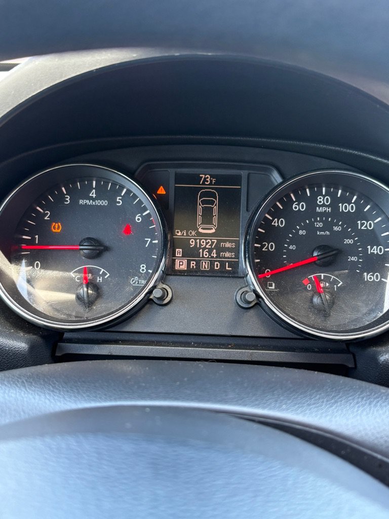 Used 2011 Nissan Rogue S AWD/4WD image 12