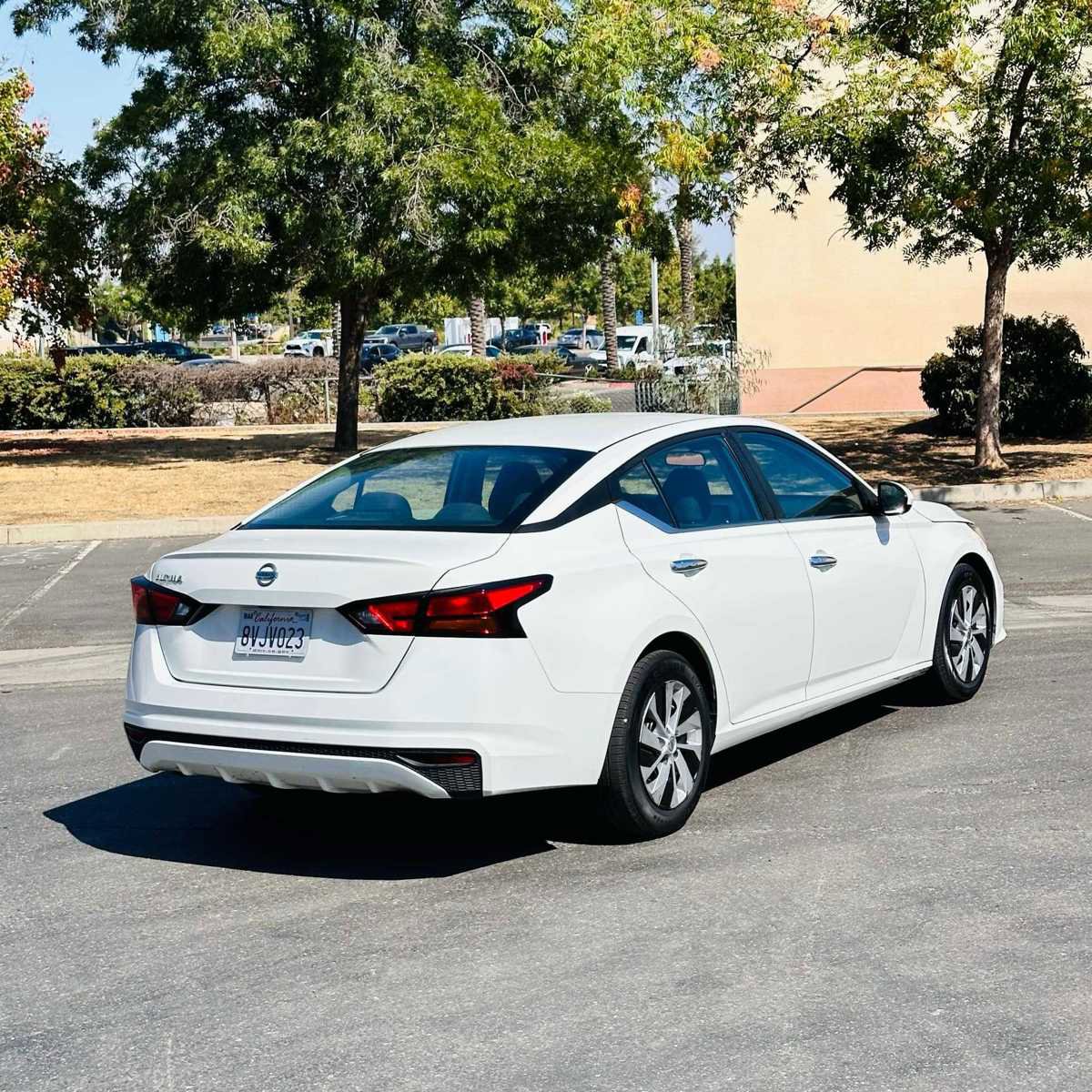 Used 2021 Nissan Altima 2.5 S image 6