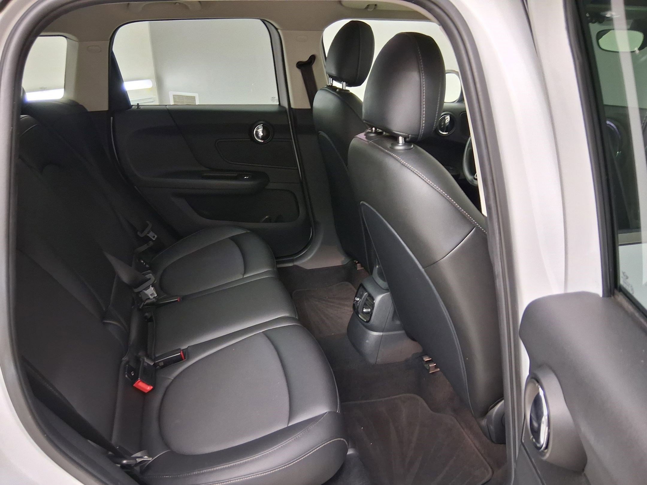 Used 2018 MINI Cooper Countryman FWD image 32