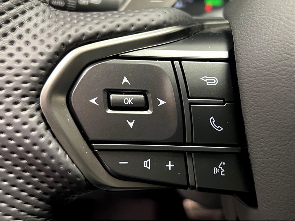 New 2026 Lexus TX 500h AWD image 11