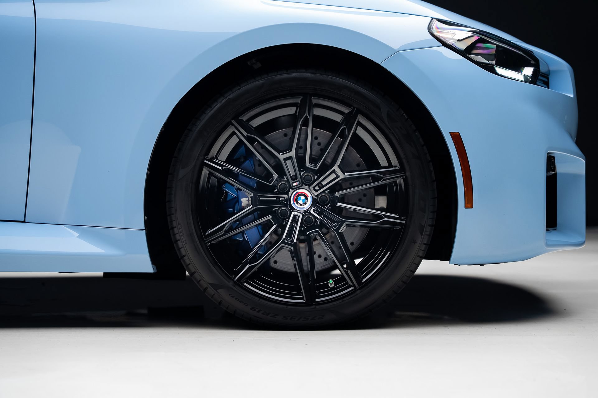Used 2023 BMW M2 RWD image 40
