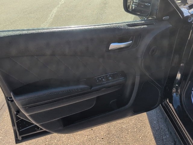 Used 2022 Dodge Charger R/T w/ Blacktop Package image 17