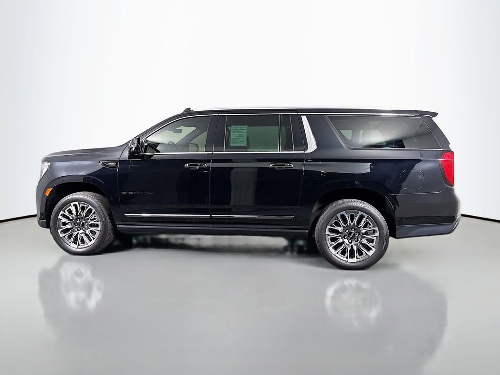 Certified 2023 GMC Yukon XL Denali Ultimate w/ LPO, Floor Liner Package AWD/4WD video 4