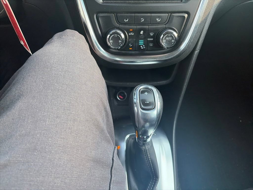 Used 2015 Buick Encore Convenience FWD image 23