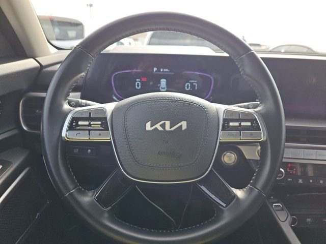 Used 2025 Kia Telluride S image 13