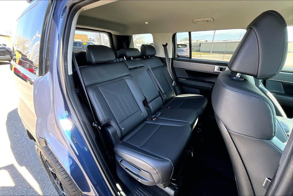 Used 2025 Hyundai Santa Fe SEL image 36