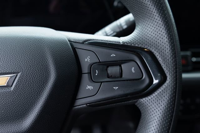 Used 2025 Chevrolet TrailBlazer LT AWD/4WD image 12