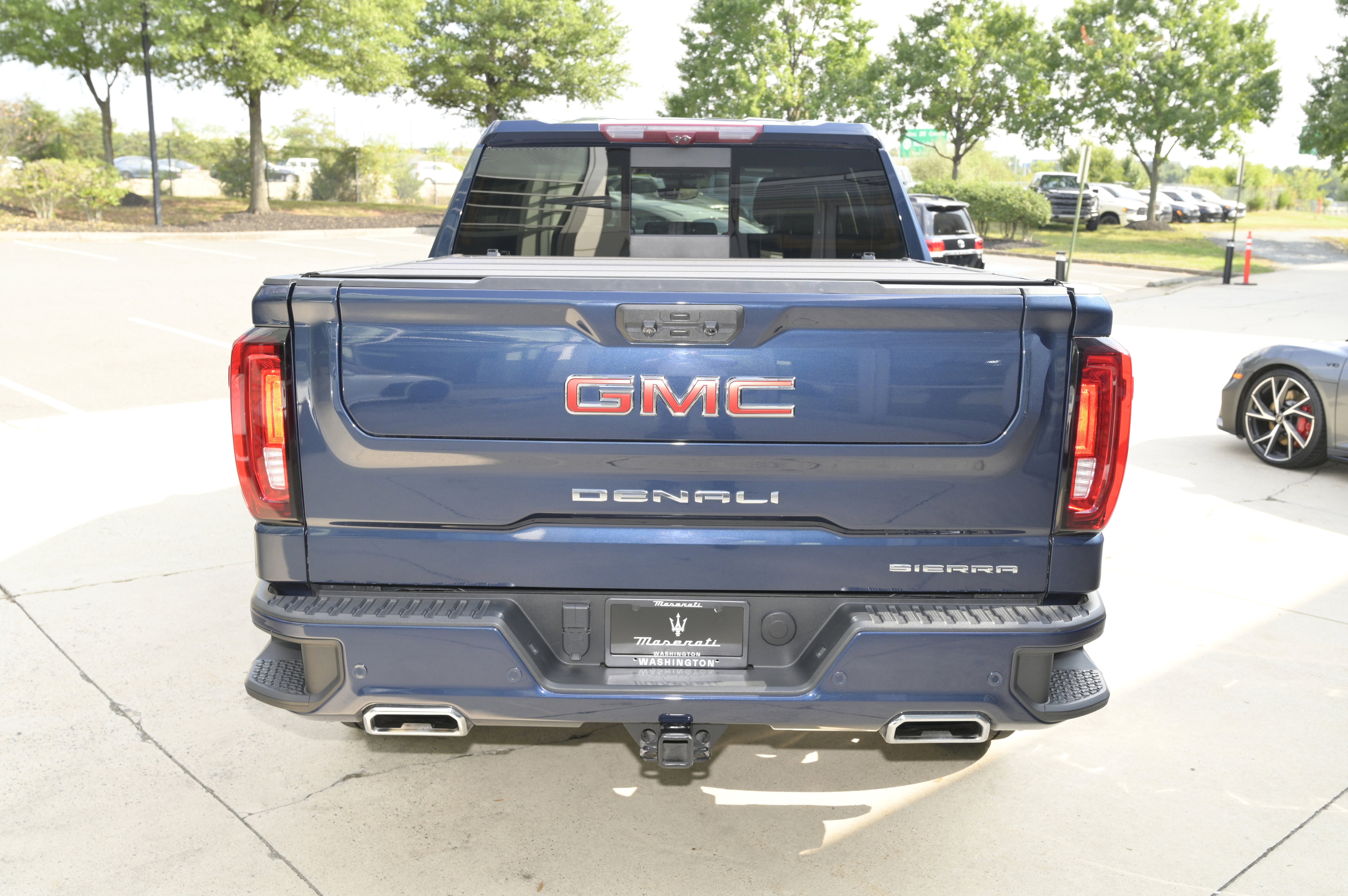 Used 2023 GMC Sierra 1500 Denali w/ Denali Reserve Package image 6