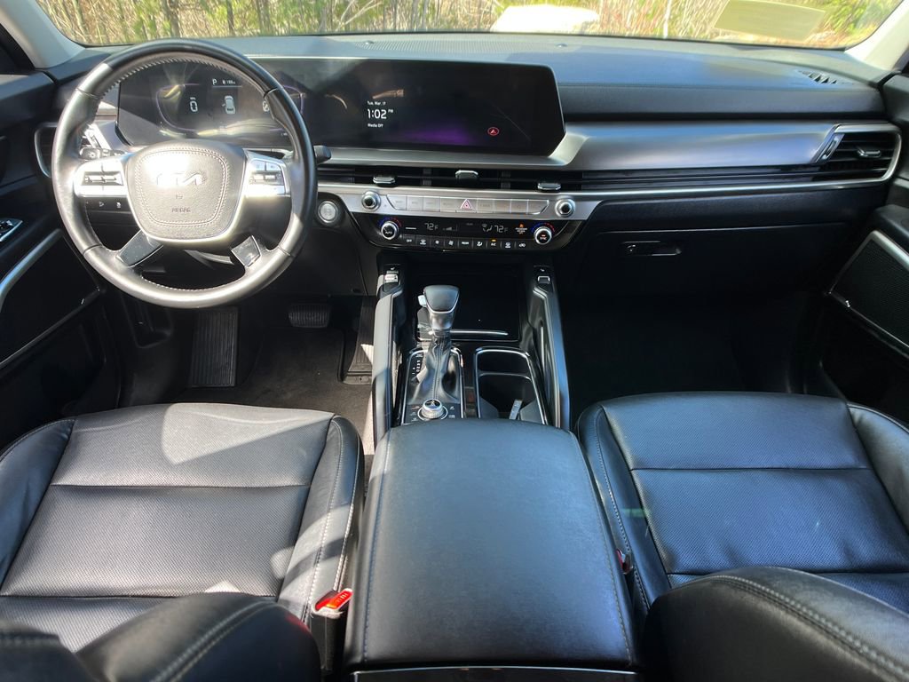 Used 2023 Kia Telluride S image 14