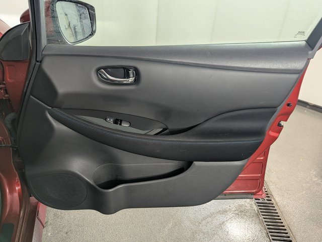 Used 2019 Nissan Leaf SV Plus w/ SV Plus Technology Package image 21