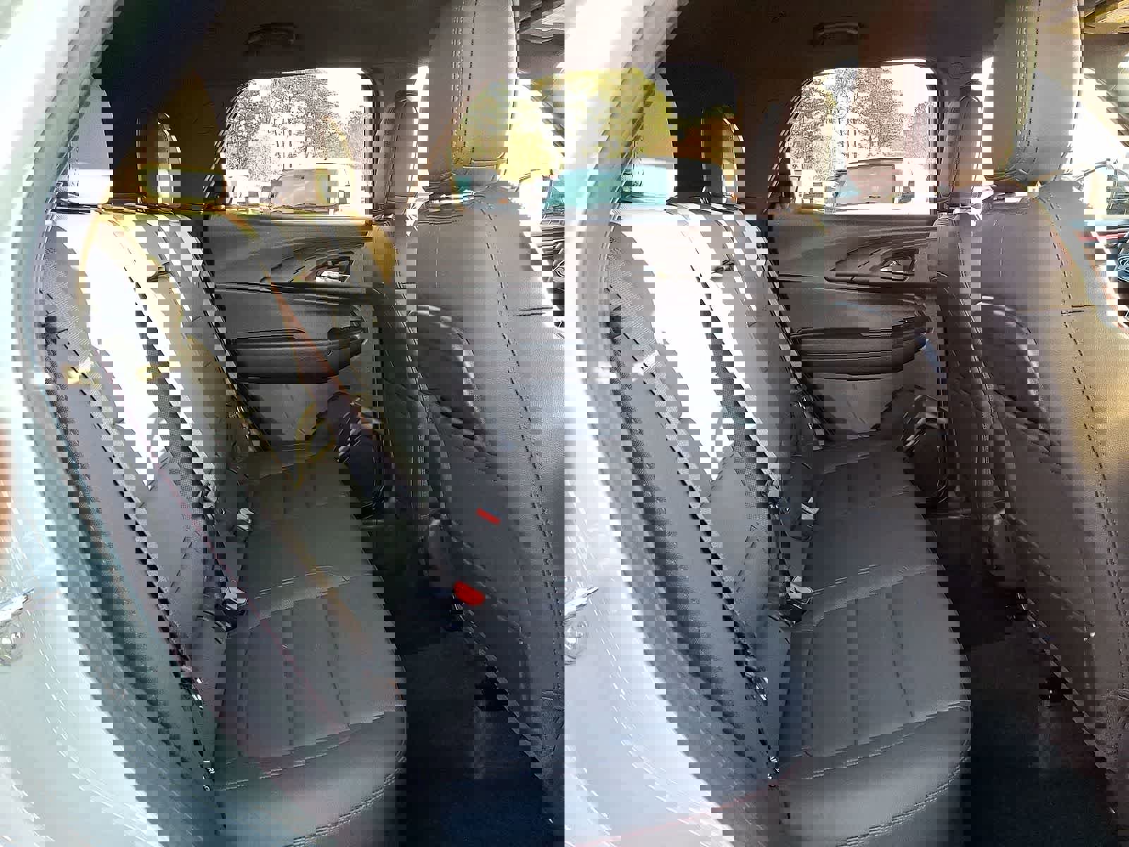 Used 2024 Chevrolet TrailBlazer RS w/ Driver Confidence Package image 30