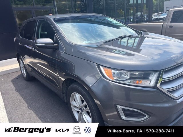 Used 2017 Ford Edge SEL w/ Equipment Group 201A AWD/4WD image 3