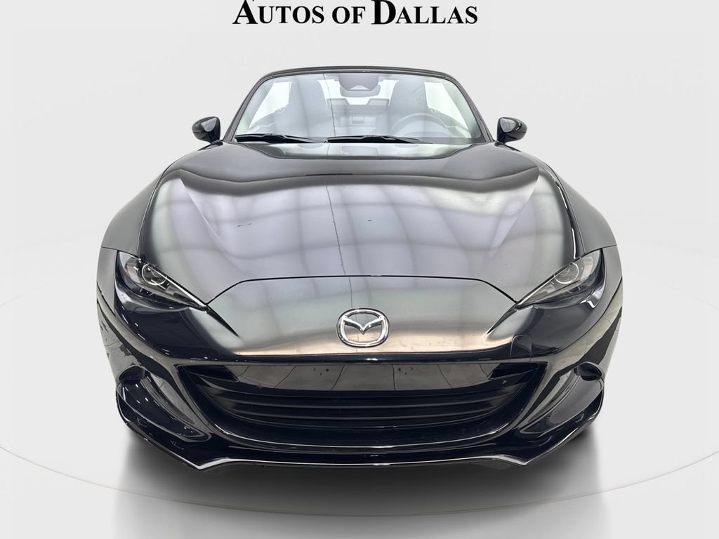 Used 2024 MAZDA MX-5 Miata Club RWD image 3