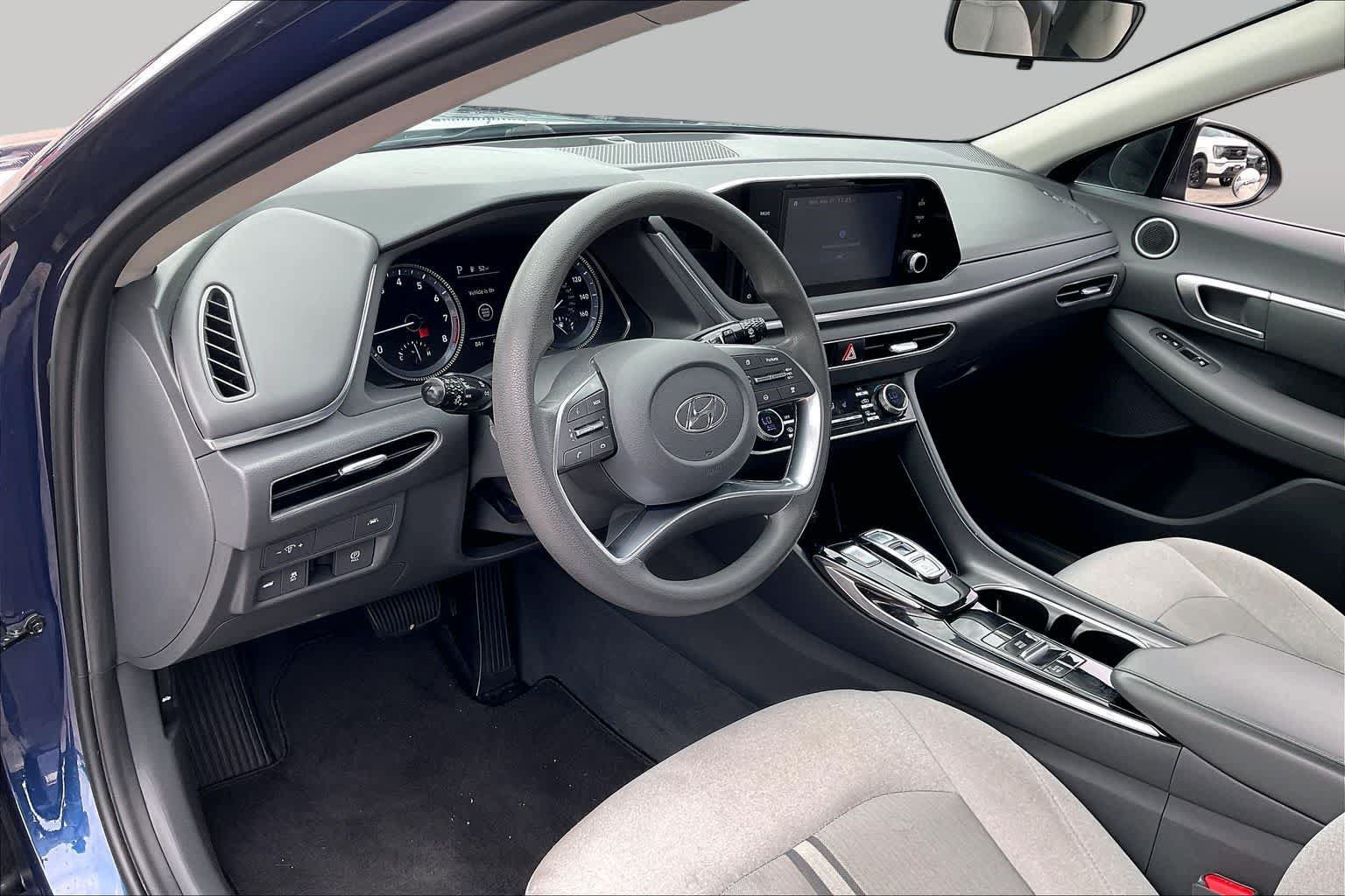 Used 2022 Hyundai Sonata SEL FWD image 16