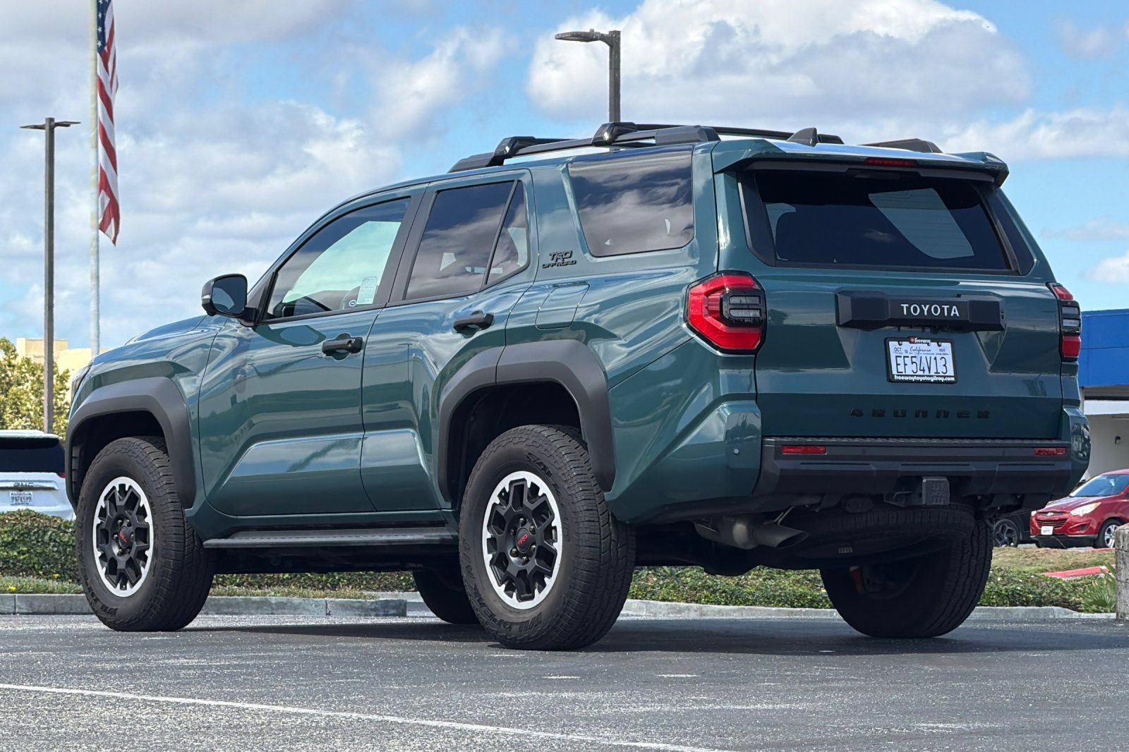 Used 2025 Toyota 4Runner TRD Off-Road Premium AWD/4WD image 6
