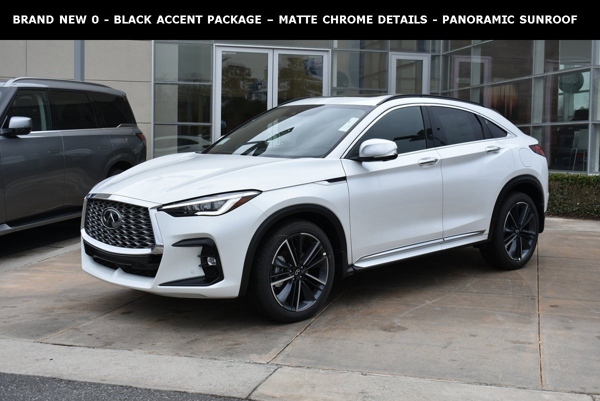 New 2025 INFINITI QX55 Essential w/ Accent Package image 1