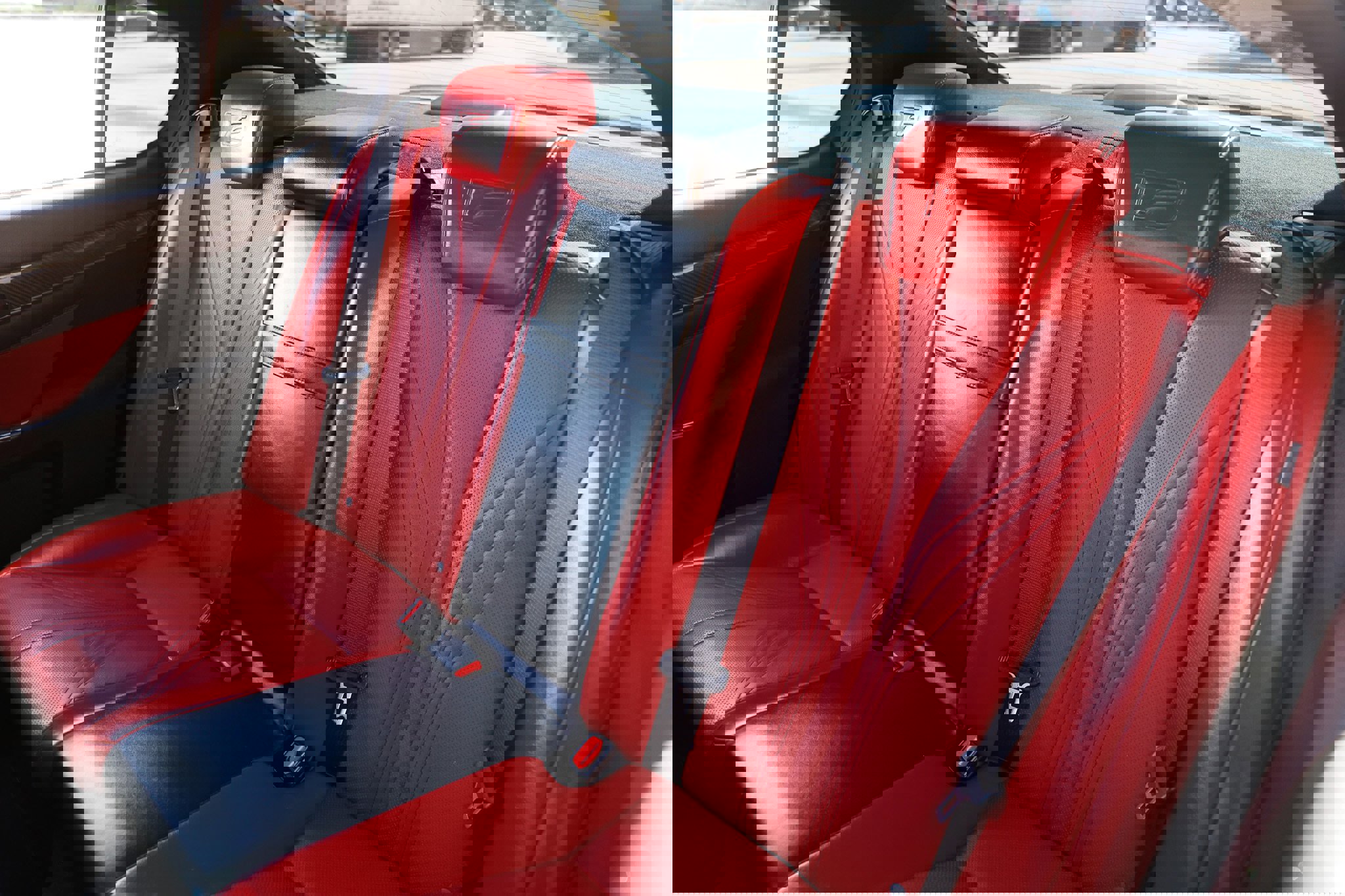 Used 2018 Lexus GS F image 11