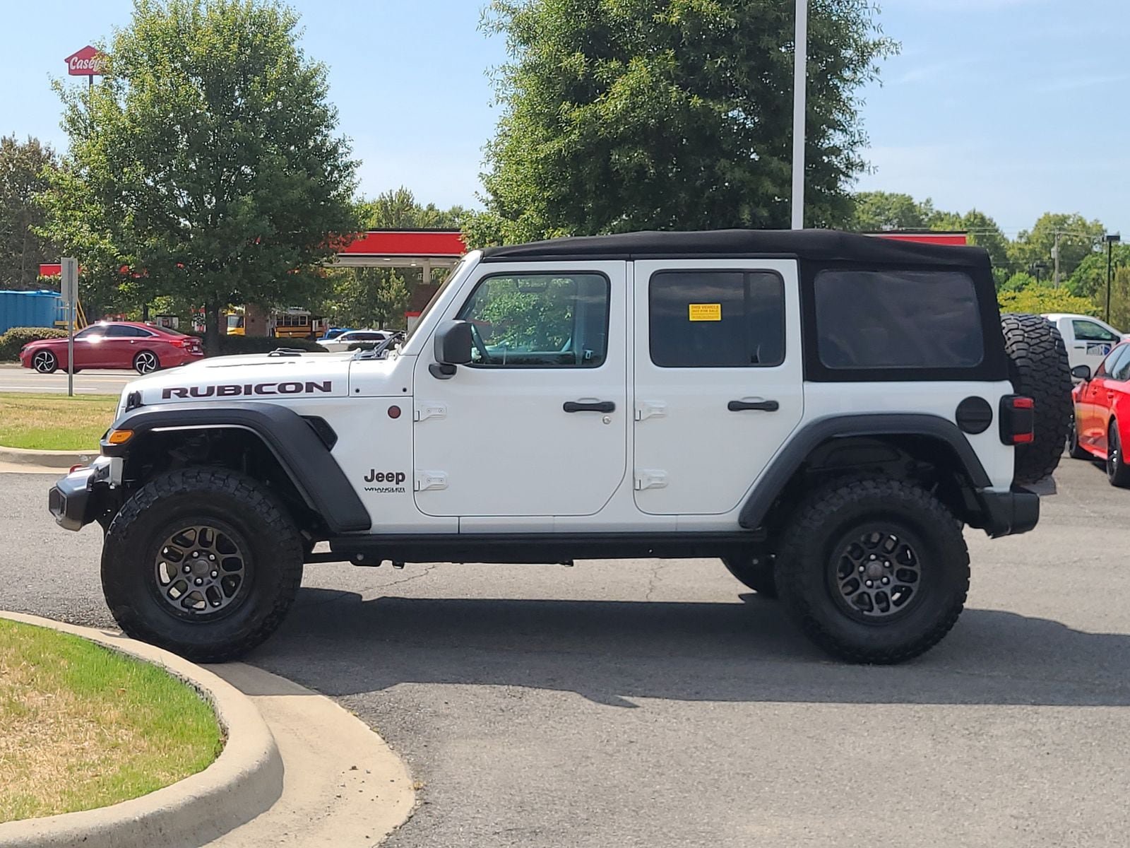 Used 2022 Jeep Wrangler Unlimited Rubicon AWD/4WD image 6