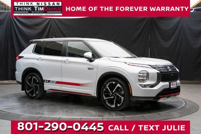 Used 2024 Mitsubishi Outlander SE