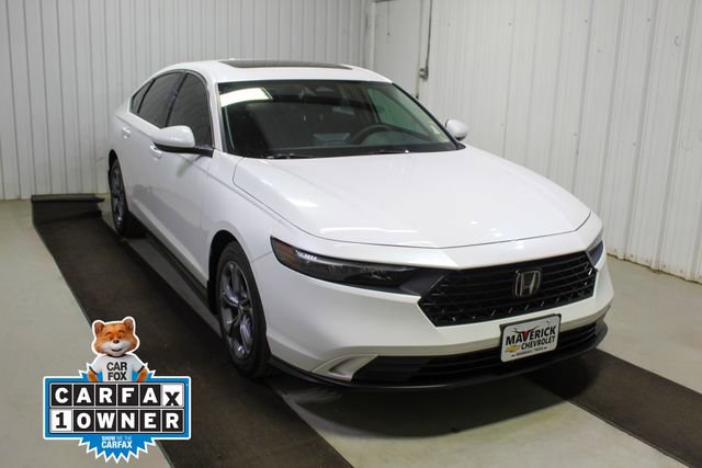 Used 2024 Honda Accord EX image 1