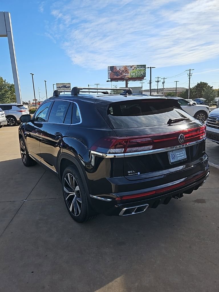 New 2026 Volkswagen Atlas Cross Sport SEL Premium R-Line AWD/4WD image 7