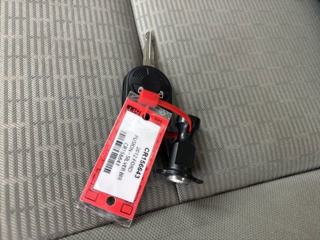 Used 2012 Ford Fusion SE FWD image 29
