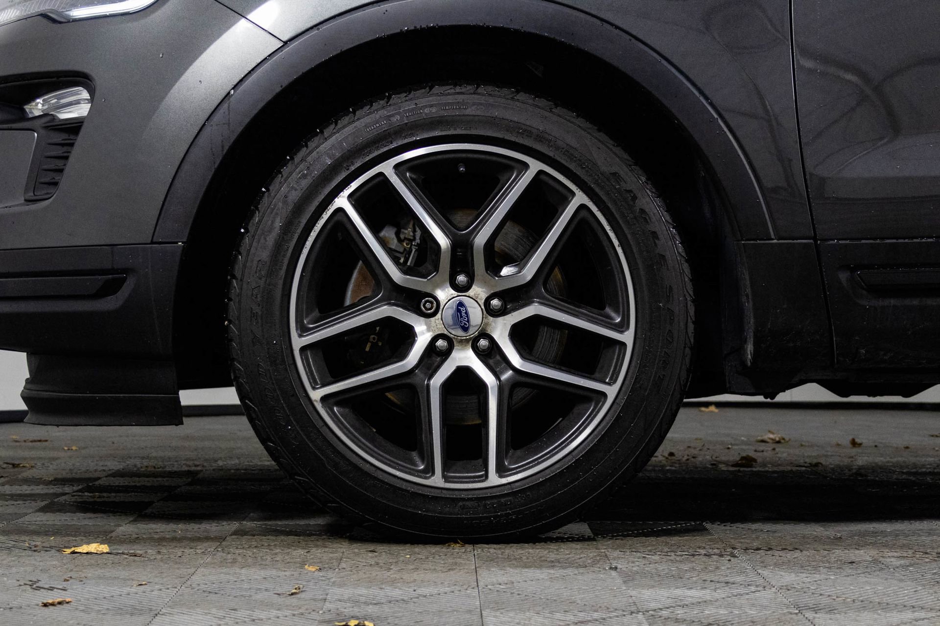 Used 2018 Ford Explorer Sport image 46