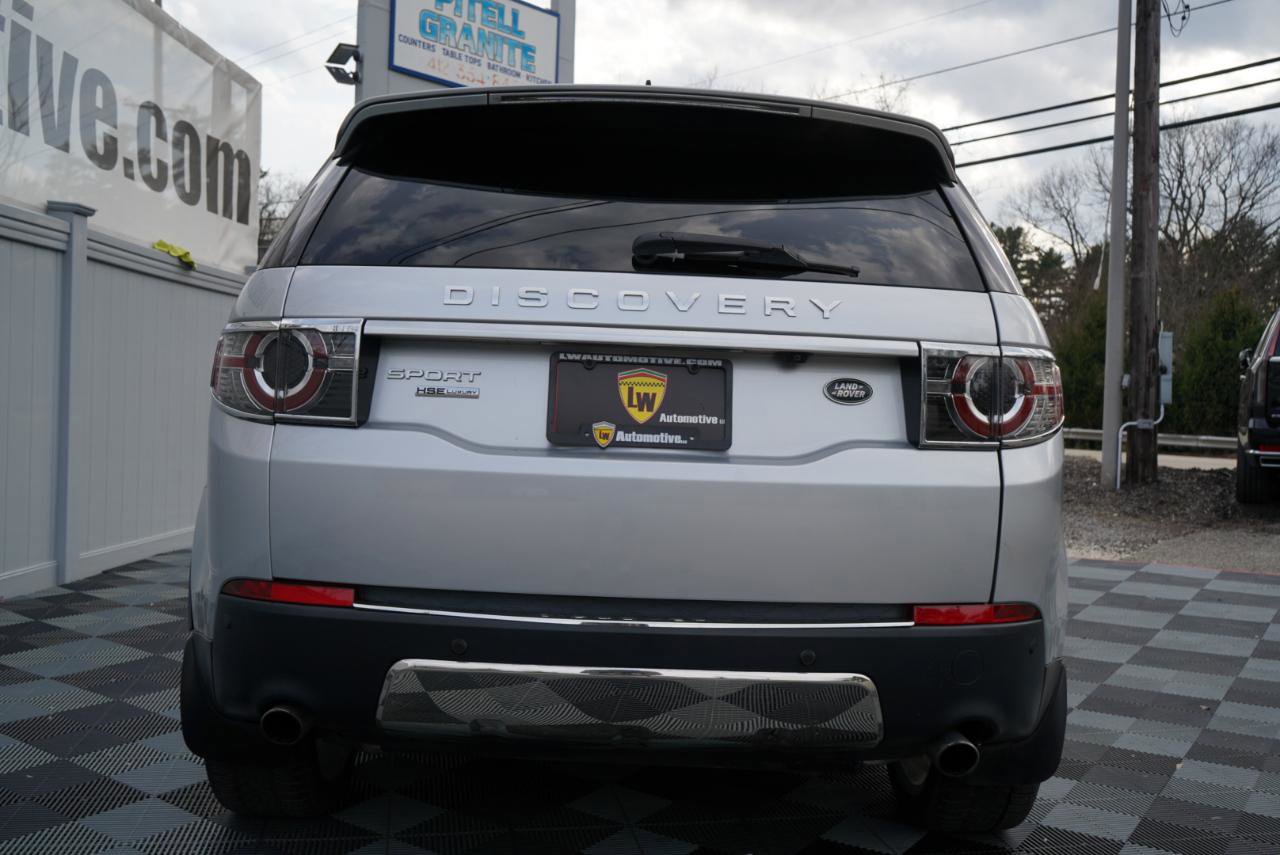 Used 2017 Land Rover Discovery Sport HSE Luxury image 8