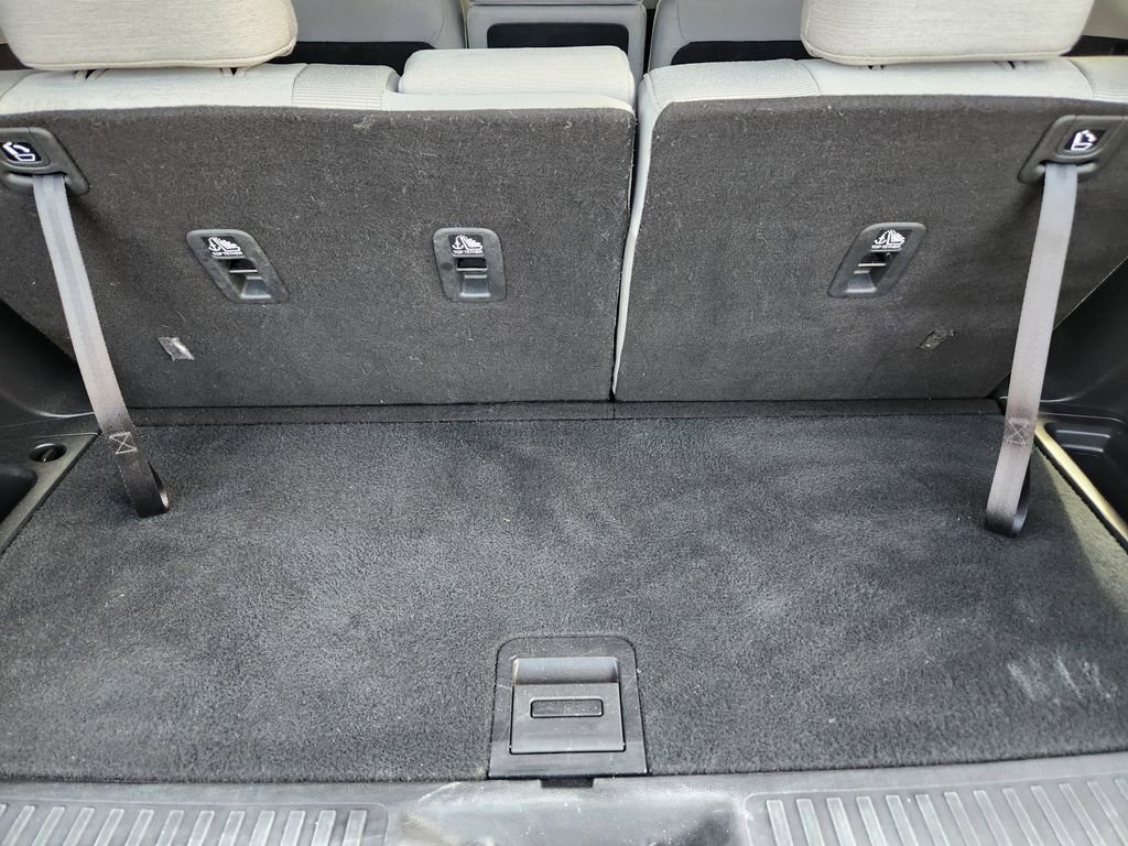 Used 2023 Honda Pilot LX image 10