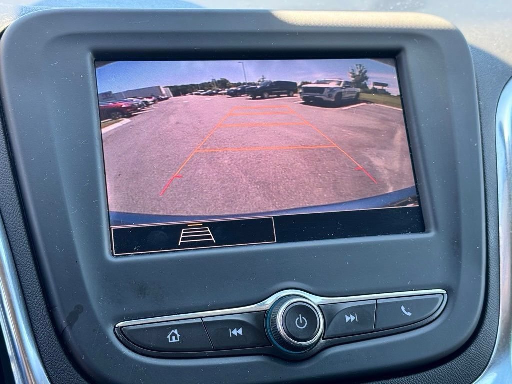 Used 2024 Chevrolet Equinox LS FWD image 14