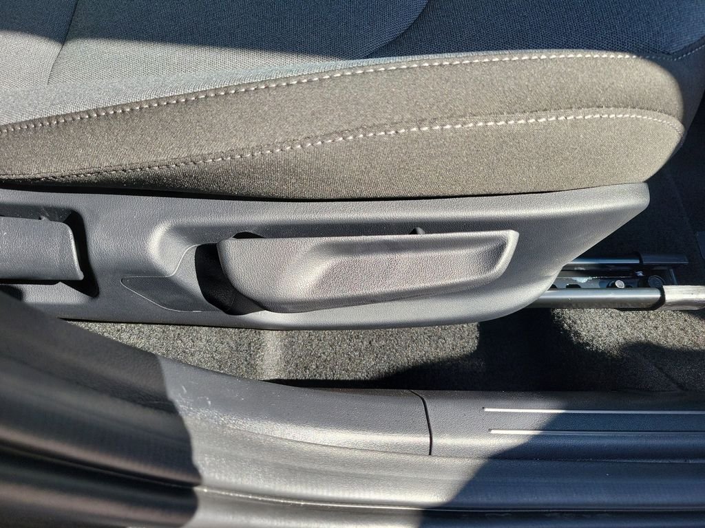 New 2026 Kia K4 FWD image 9