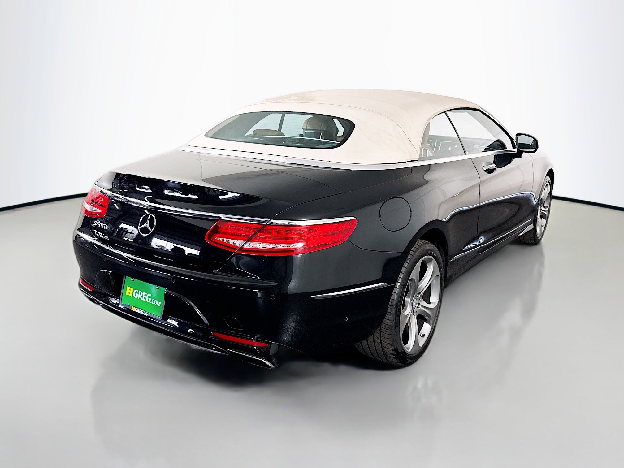 Used 2017 Mercedes-Benz S 550 Cabriolet image 10