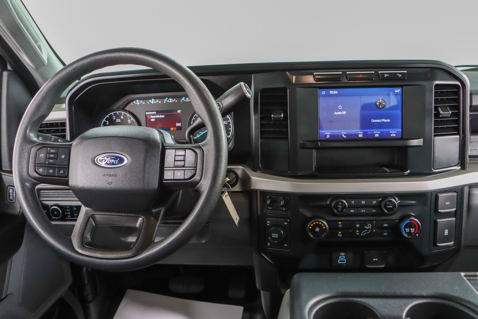 Used 2023 Ford F250 XL w/ FX4 Off-Road Package image 19