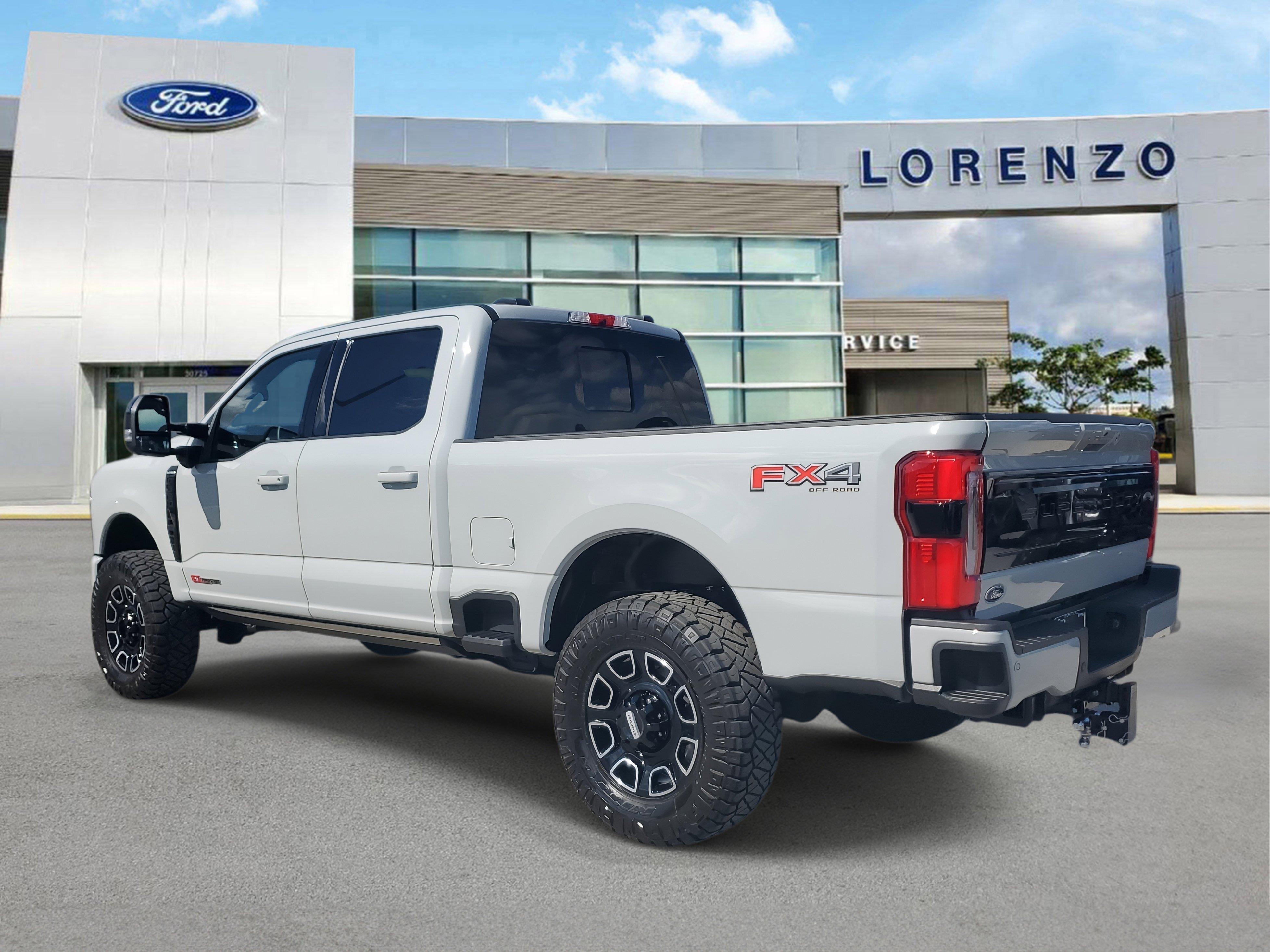Used 2025 Ford F350 Platinum image 7